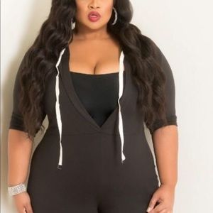 Black Mid Sleeve Deep V-Neck Hooded Jumpsuit 14/16